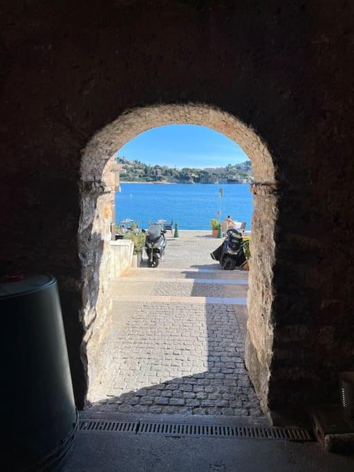 Loft - Centre Historique Appartement Villefranche-sur-Mer Buitenkant foto